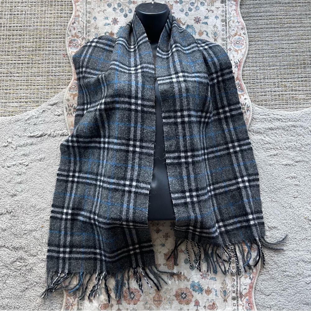 Burberry Gray and Blue Checkmark LambsWool Signature Scarf